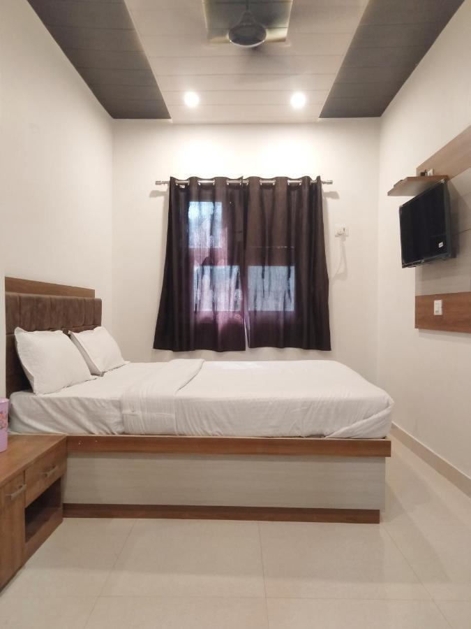 Rudraksha Guest House Waranasi Zewnętrze zdjęcie